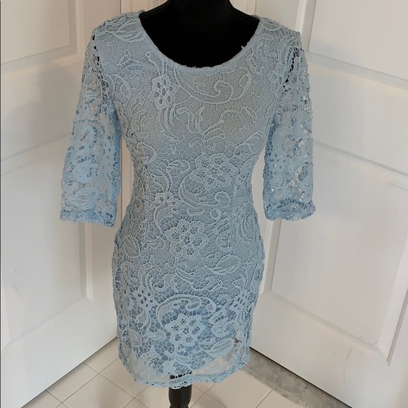 All over lace baby blue dress - Picture 2 of 8
